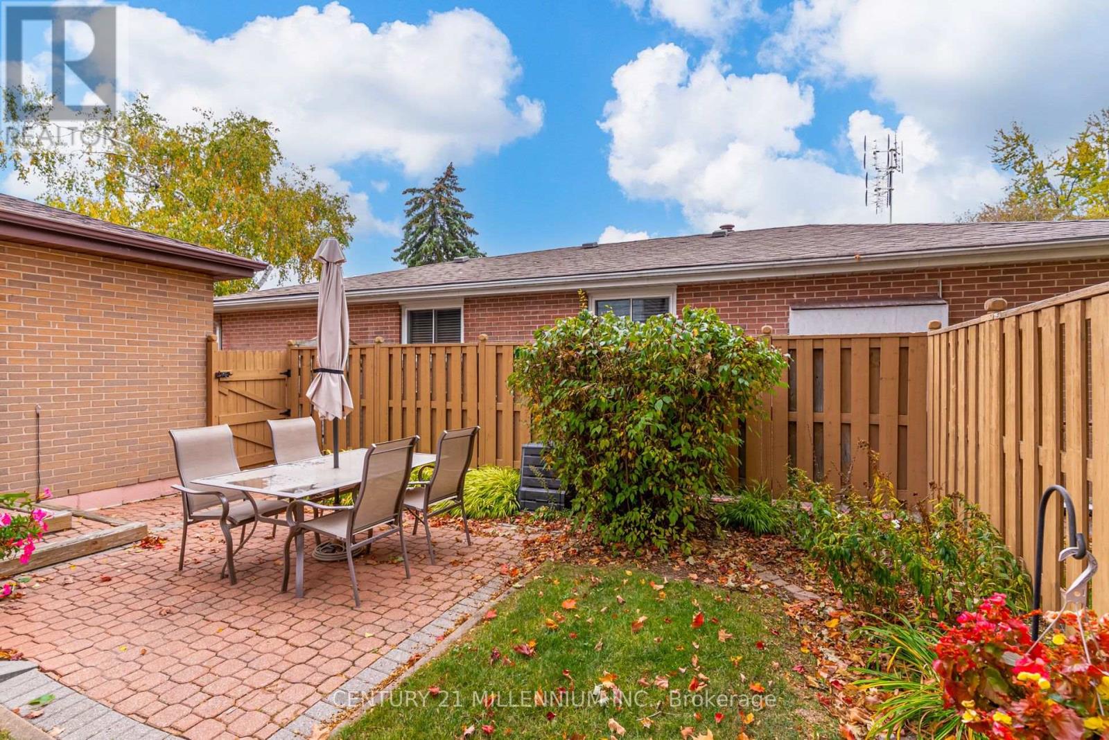 33 Banbury Court, Brampton, ON photo 48