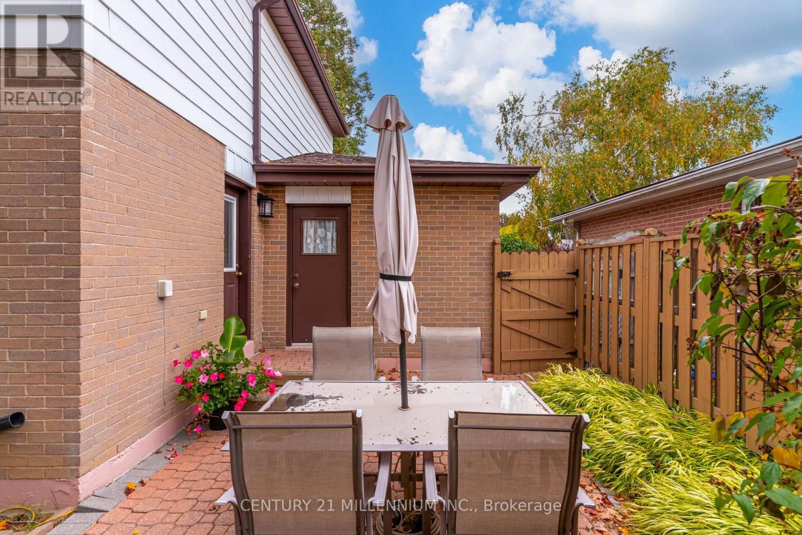 33 Banbury Court, Brampton, ON photo 49