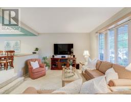 33 Banbury Court, Brampton, ON L6T1Y9 Photo 10