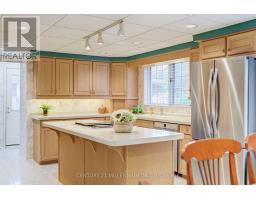 33 Banbury Court, Brampton, ON L6T1Y9 Photo 15