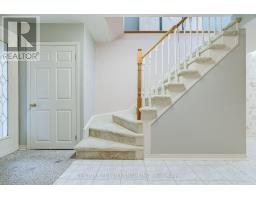 33 Banbury Court, Brampton, ON L6T1Y9 Photo 22