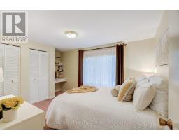 33 Banbury Court, Brampton, ON L6T1Y9 Photo 30