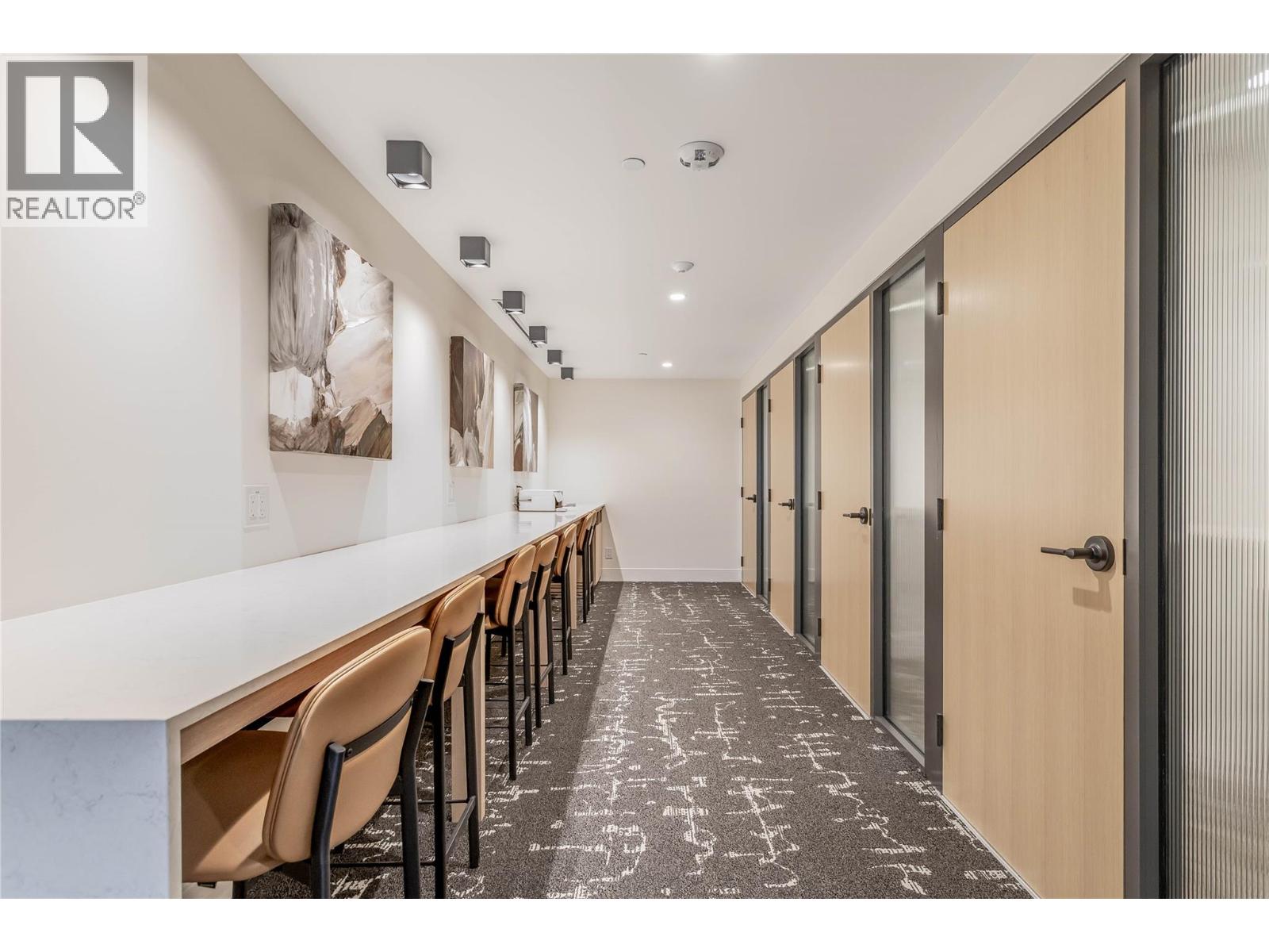 3300 Lakeshore Road Unit# 615, Kelowna