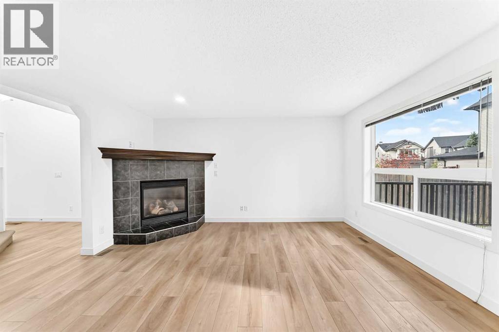 210 Brightonstone Green SE photo 12