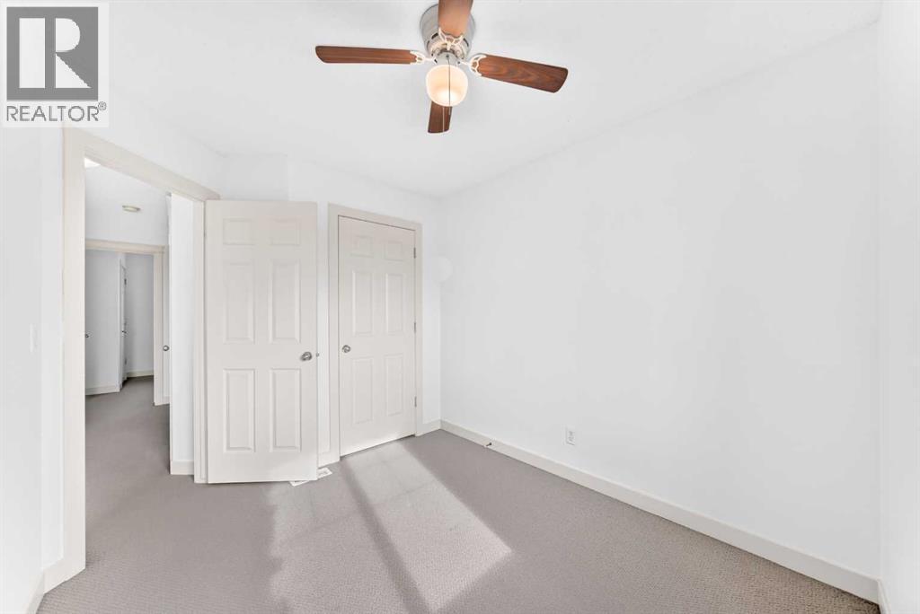 210 Brightonstone Green SE photo 27