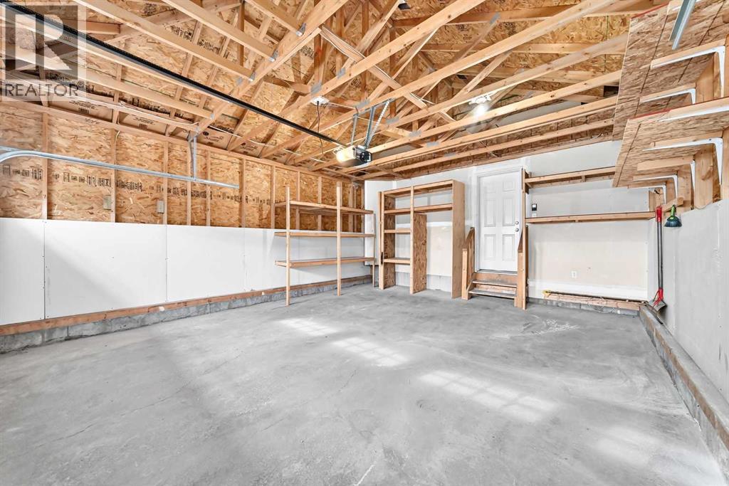 210 Brightonstone Green SE photo 37