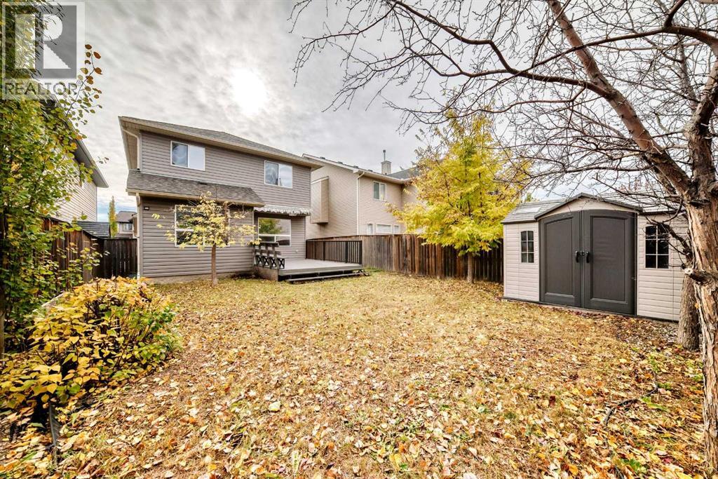 210 Brightonstone Green SE photo 41