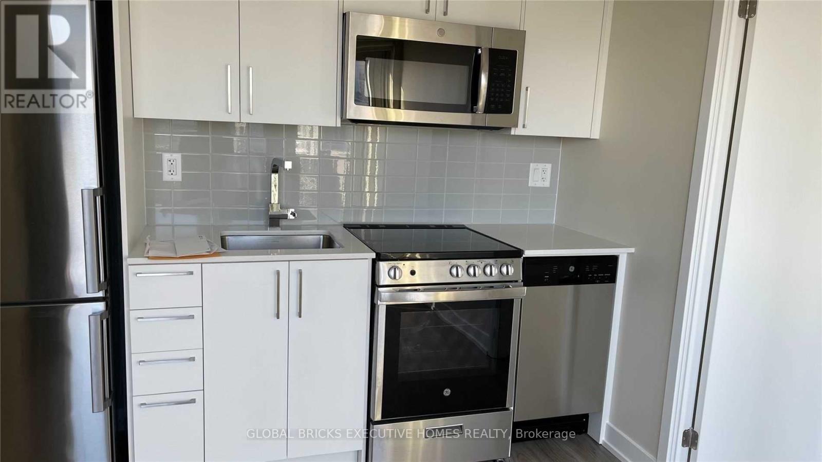 1301 - 38 MONTE KWINTER COURT, Toronto (Clanton Park) — photo 6