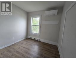 4pc Bathroom - 1038 George Street, Sydney, NS B1P1M8 Photo 10