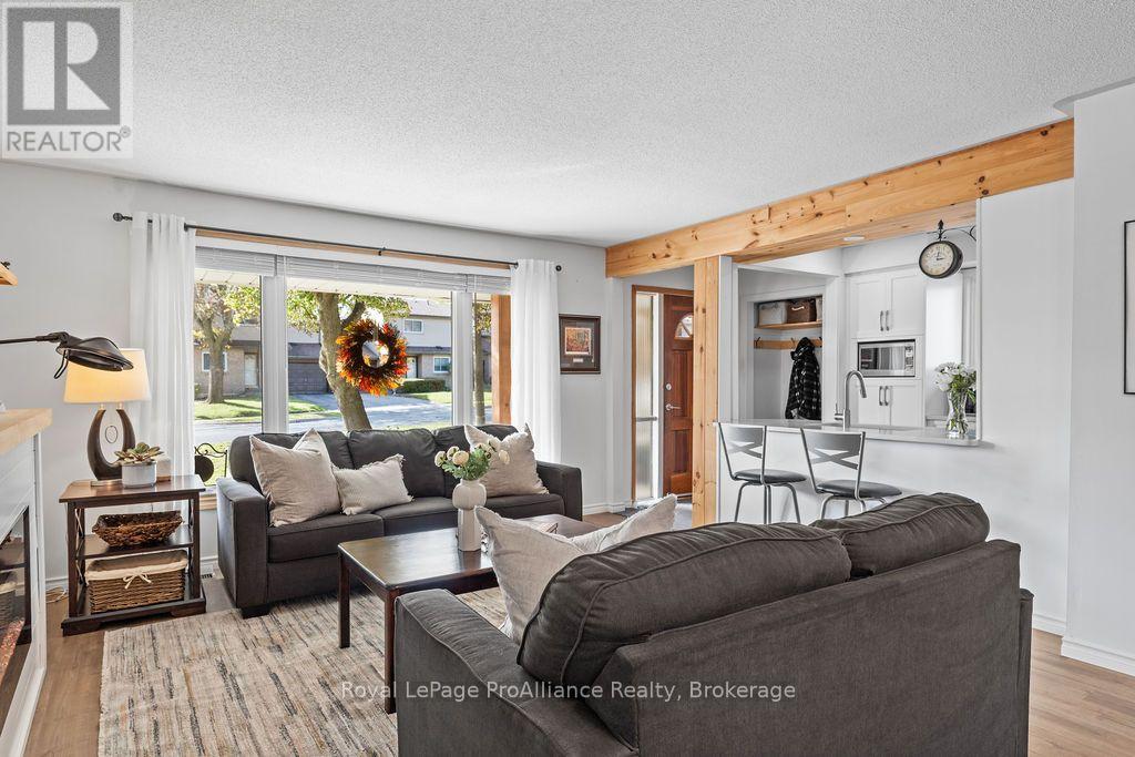 159 Singleton Drive, Belleville, ON photo 16