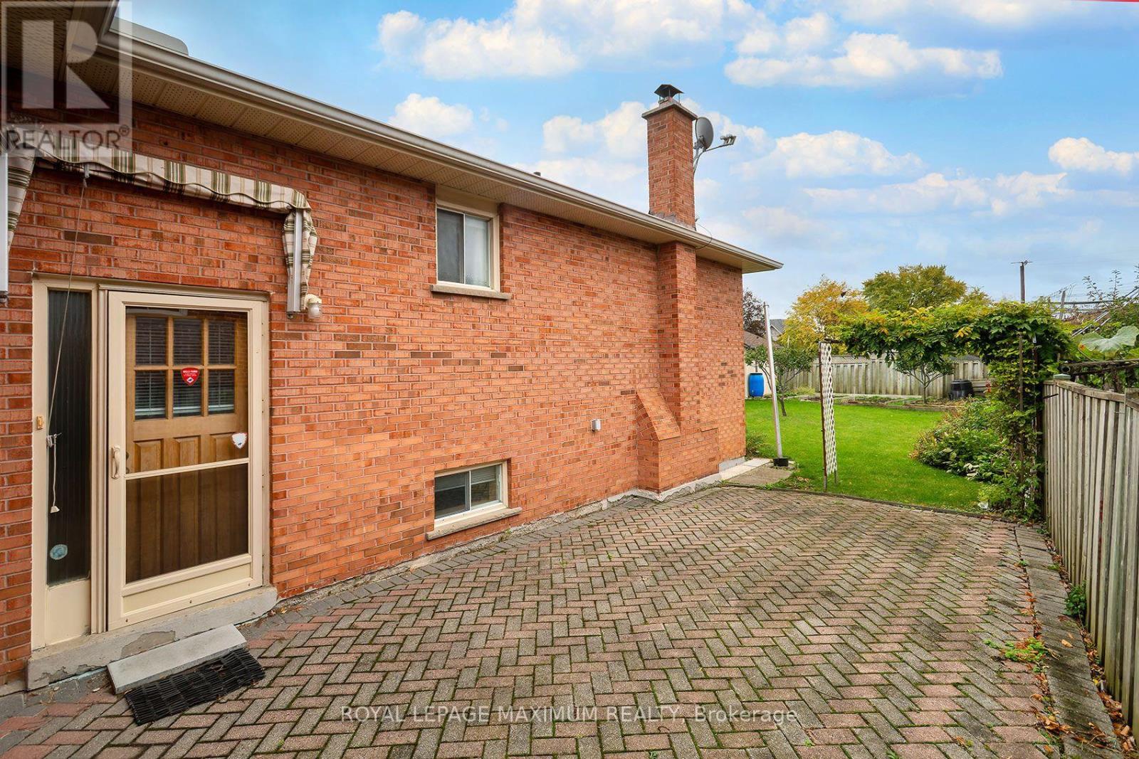 114 BEECHNUT ROAD - 24