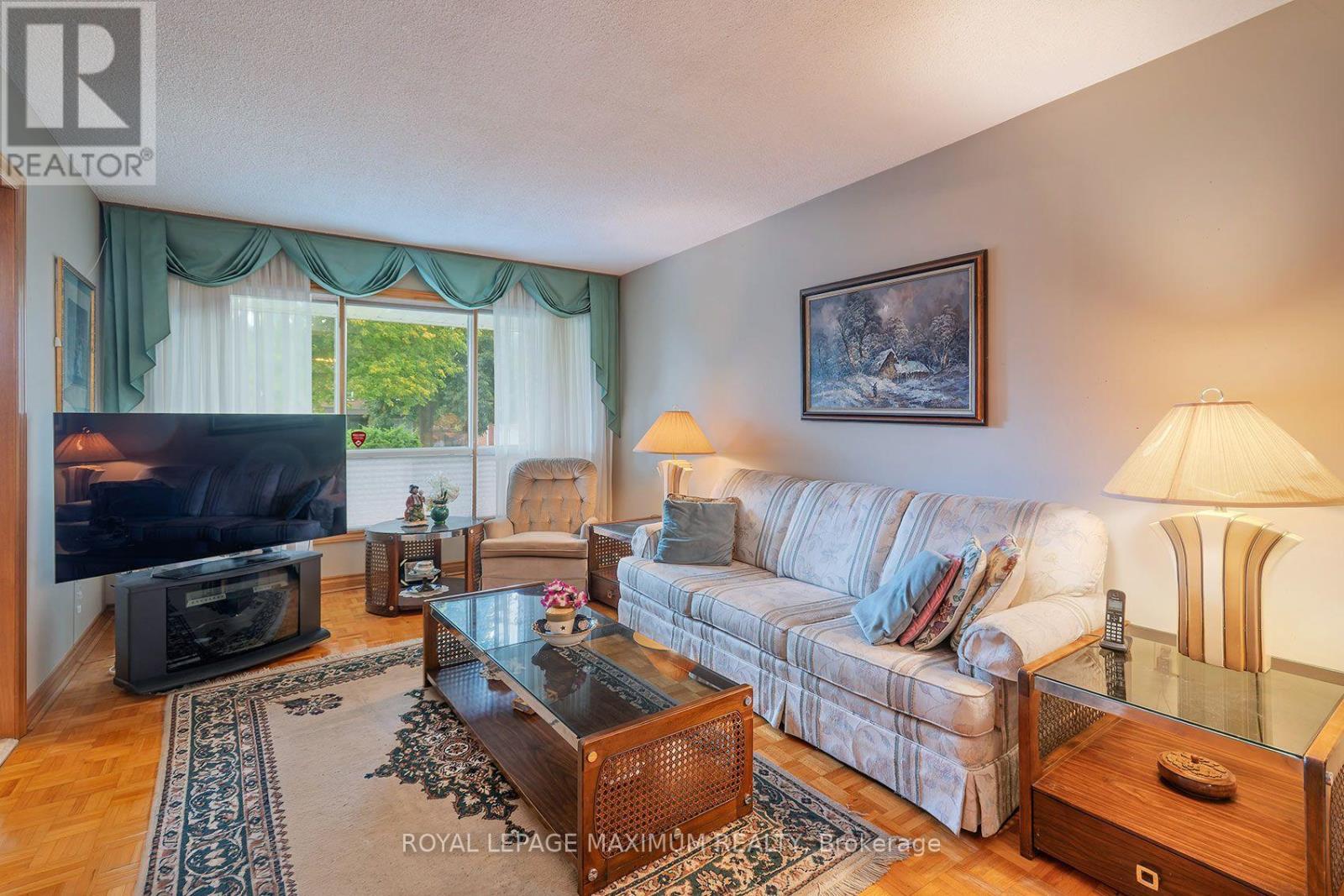 114 BEECHNUT ROAD, Vaughan (West Woodbridge) — photo 7