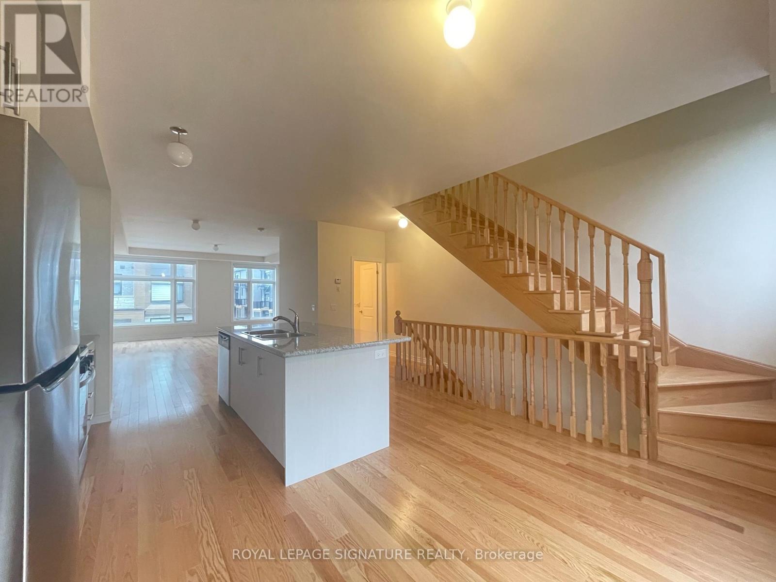 95 DIVADALE ROAD, Vaughan (Elder Mills) — photo 11