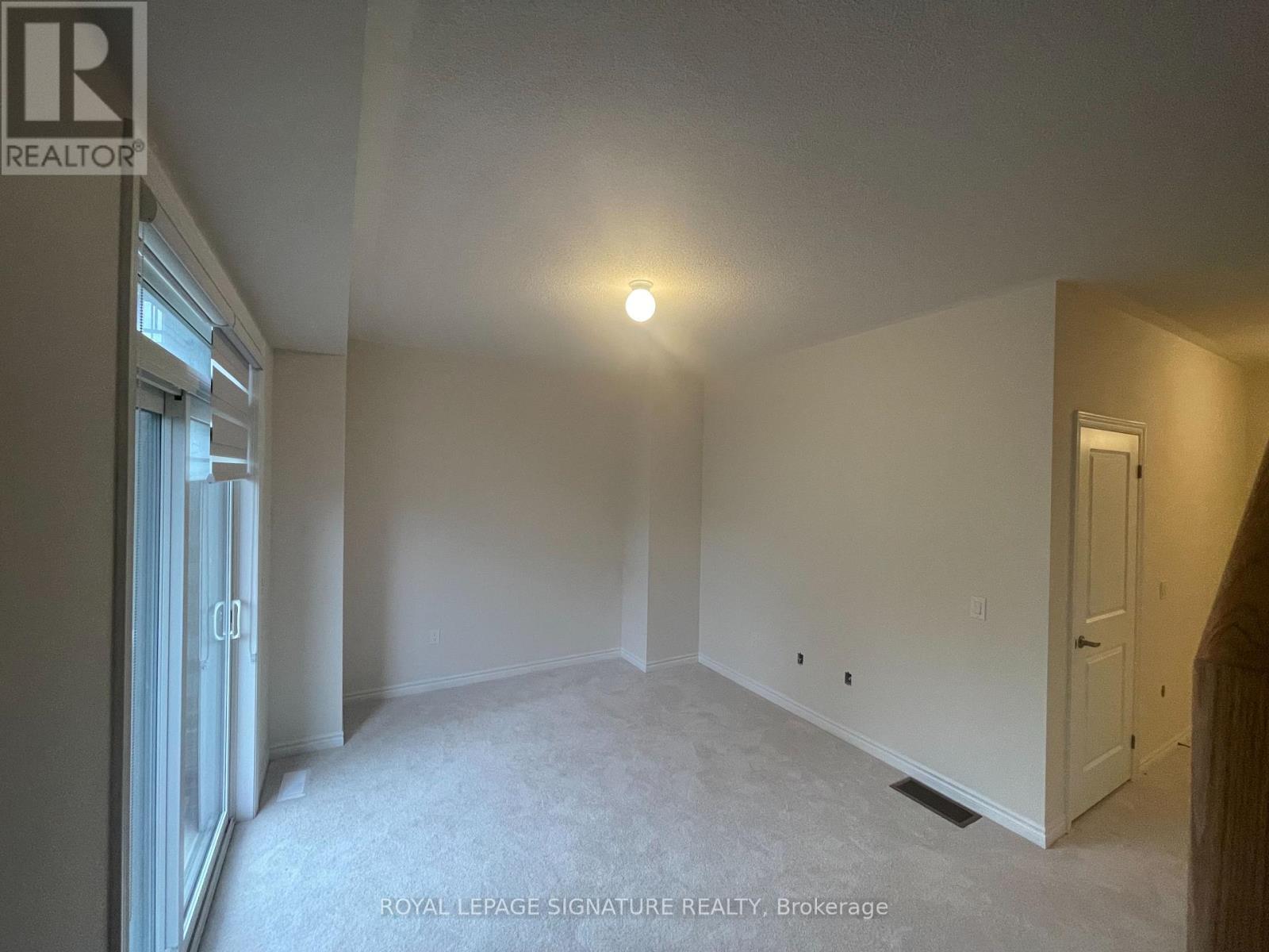 95 DIVADALE ROAD, Vaughan (Elder Mills) — photo 2