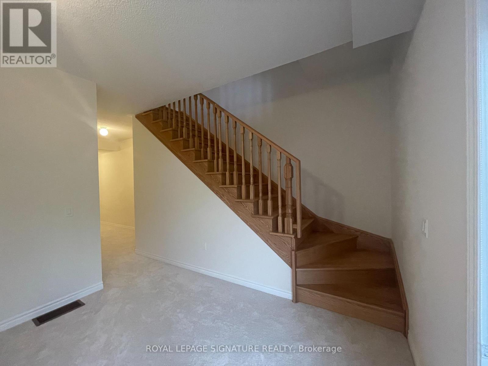 95 DIVADALE ROAD, Vaughan (Elder Mills) — photo 4
