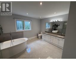 63a Roosevelt Drive, Richmond Hill, ON L4C6V2 Photo 25
