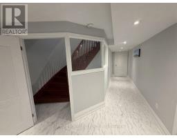 63a Roosevelt Drive, Richmond Hill, ON L4C6V2 Photo 32
