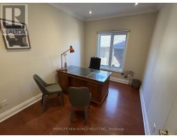 (upper) - 63a Roosevelt Drive, Richmond Hill, ON L4C6V2 Photo 15
