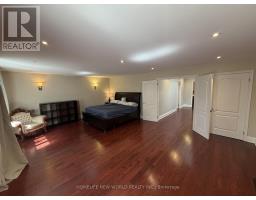 (upper) - 63a Roosevelt Drive, Richmond Hill, ON L4C6V2 Photo 25