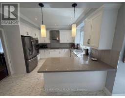 Den - (upper) - 63a Roosevelt Drive, Richmond Hill, ON L4C6V2 Photo 6