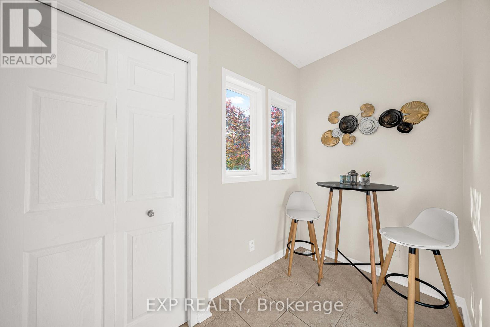 1091 Georgeton Private — photo 13
