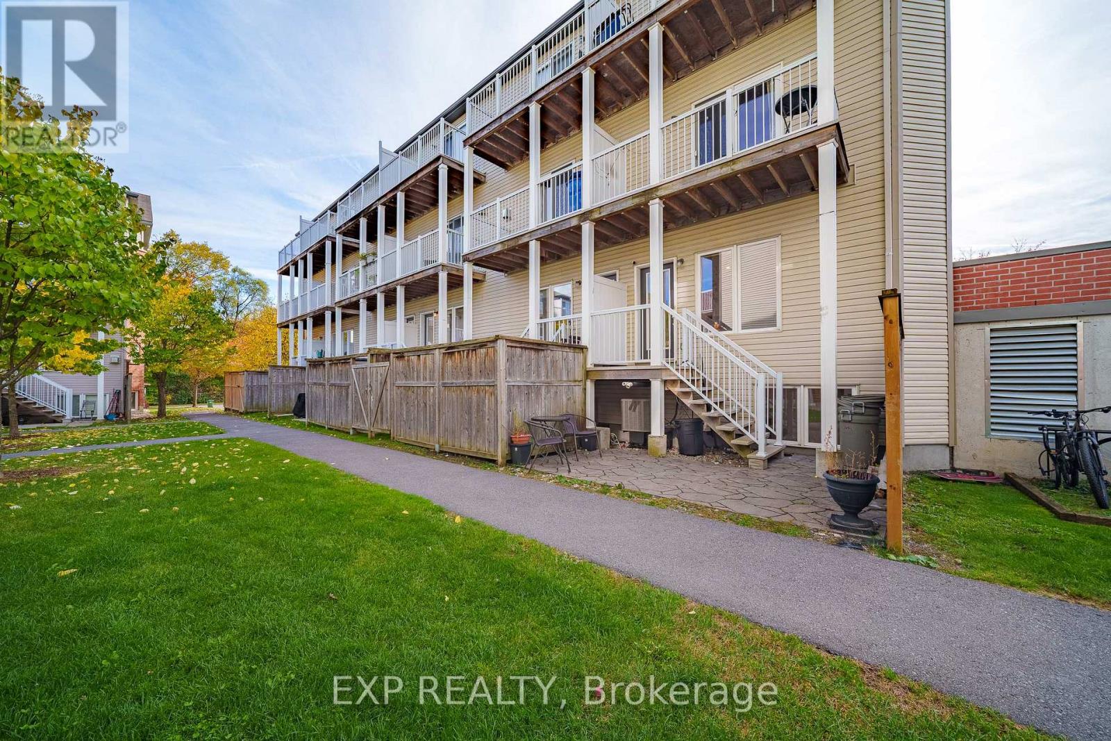 1091 Georgeton Private — photo 28