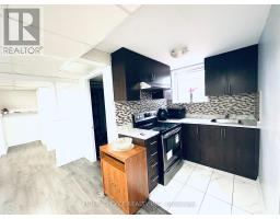 Lower Level - 130 Earnscliffe Circle, Brampton, ON L6T2B5 Photo 13