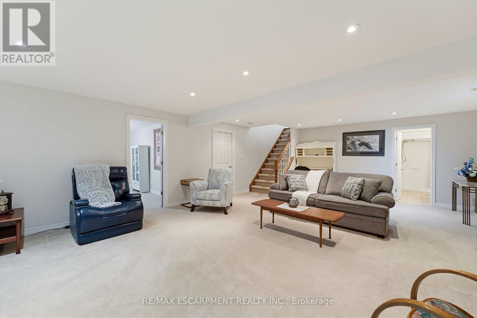 39 Oak Crescent, Haldimand, ON photo 24
