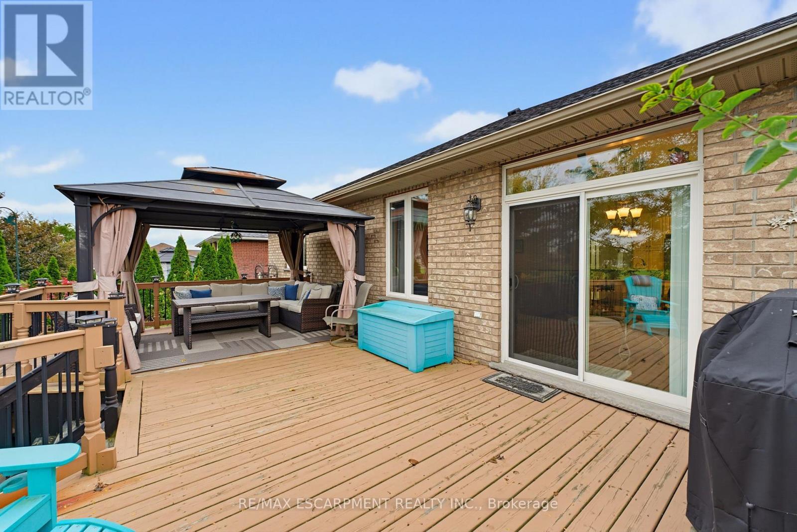 39 OAK CRESCENT - 29