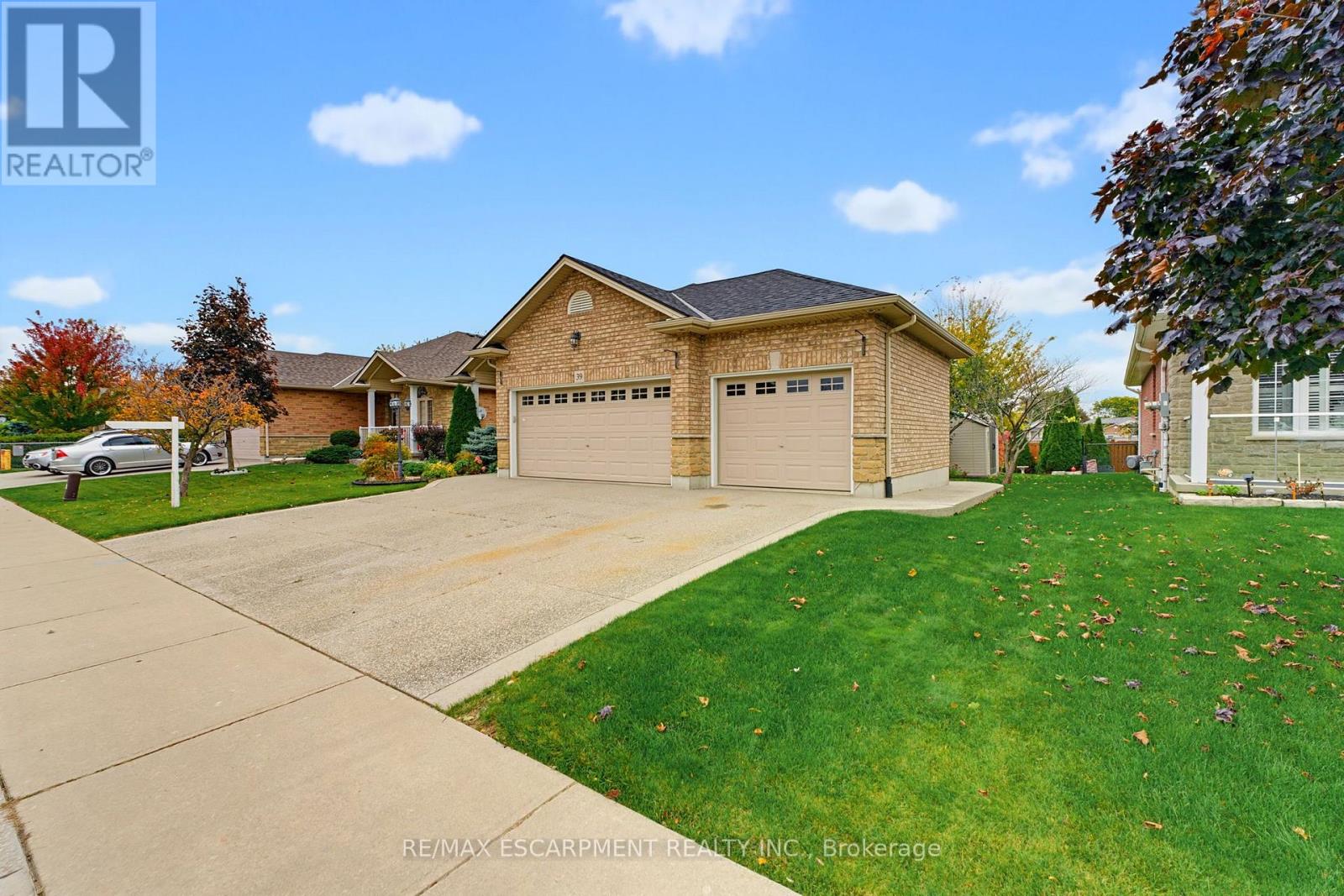39 OAK CRESCENT, Haldimand — photo 3