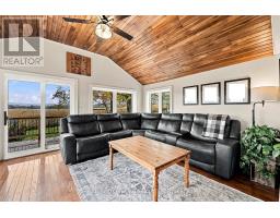 Family room - 150 Ballyduff Road, Kawartha Lakes, ON L0A1K0 Photo 8