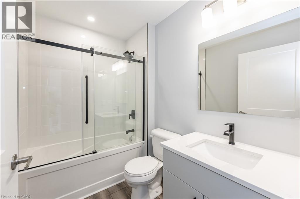 108 Garment Street — photo 14