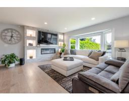 17081 60a Avenue, Surrey, BC V3S6A7 Photo 7