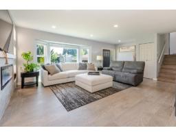 17081 60a Avenue, Surrey, BC V3S6A7 Photo 10