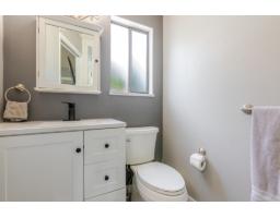 17081 60a Avenue, Surrey, BC V3S6A7 Photo 27