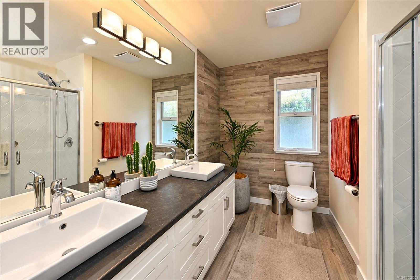 3601 Arbutus Drive North, Cobble Hill