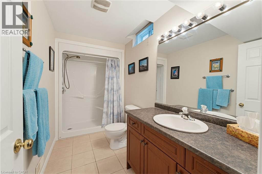 39 Oak Crescent — photo 27