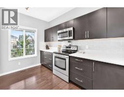 3pc Bathroom - 88 River Heights Boulevard, Cochrane, AB T4C0J6 Photo 6