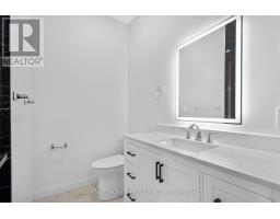 204 - 436 Athlone Avenue, Ottawa, ON K1Z5M7 Photo 8