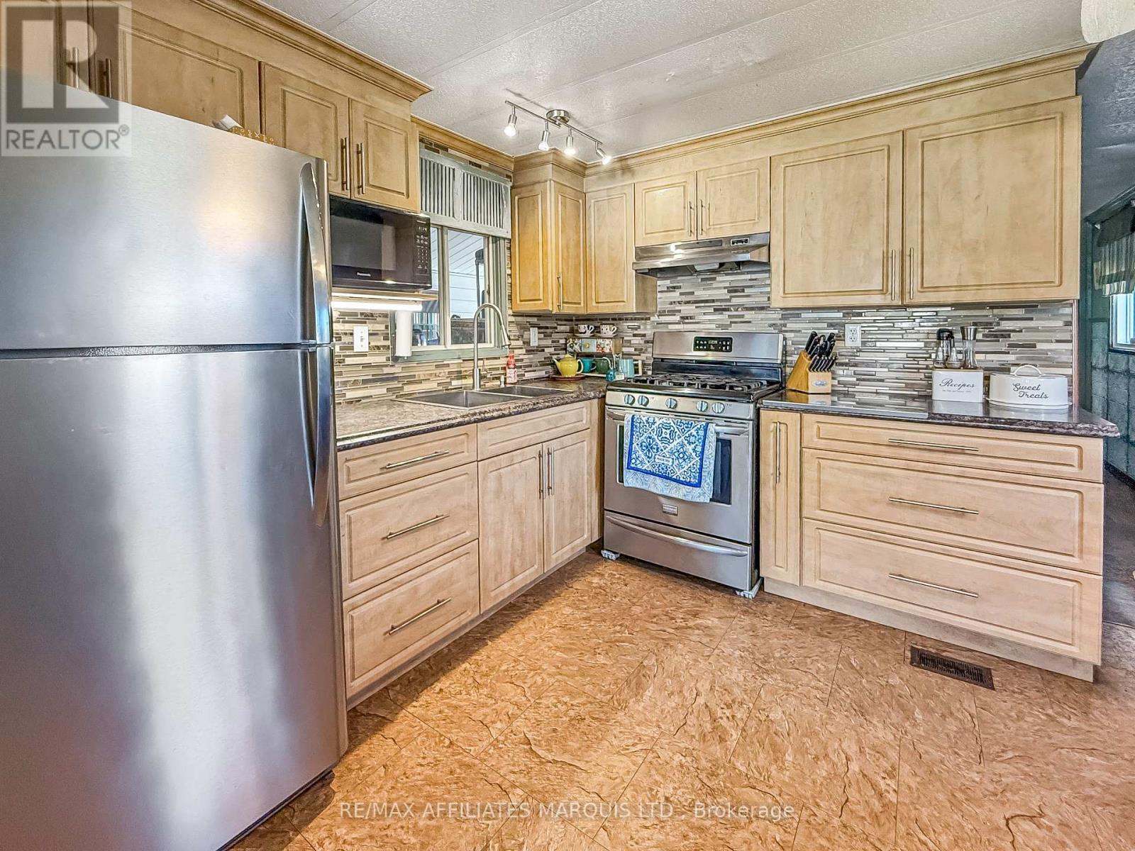 15 - 2155 TOLLGATE ROAD W, Cornwall — photo 9
