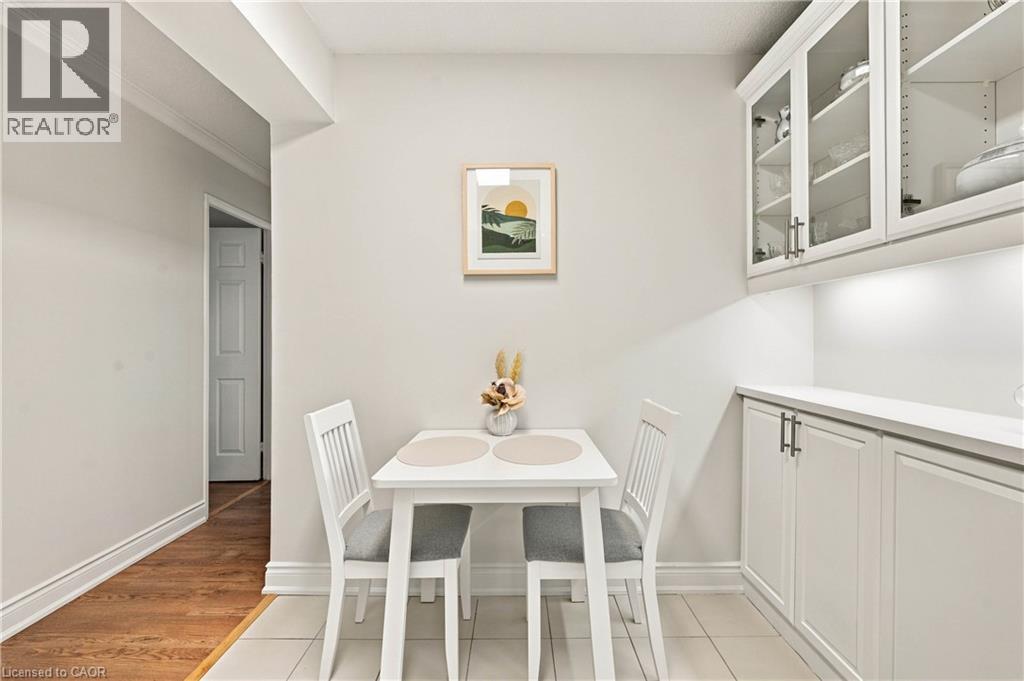 3100 Kirwin Avenue — photo 11