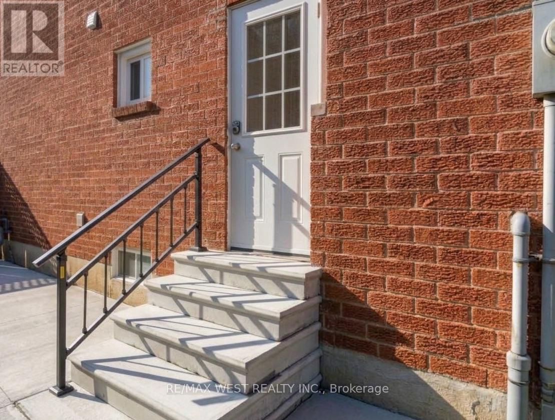 131 Bernard Avenue — photo 13