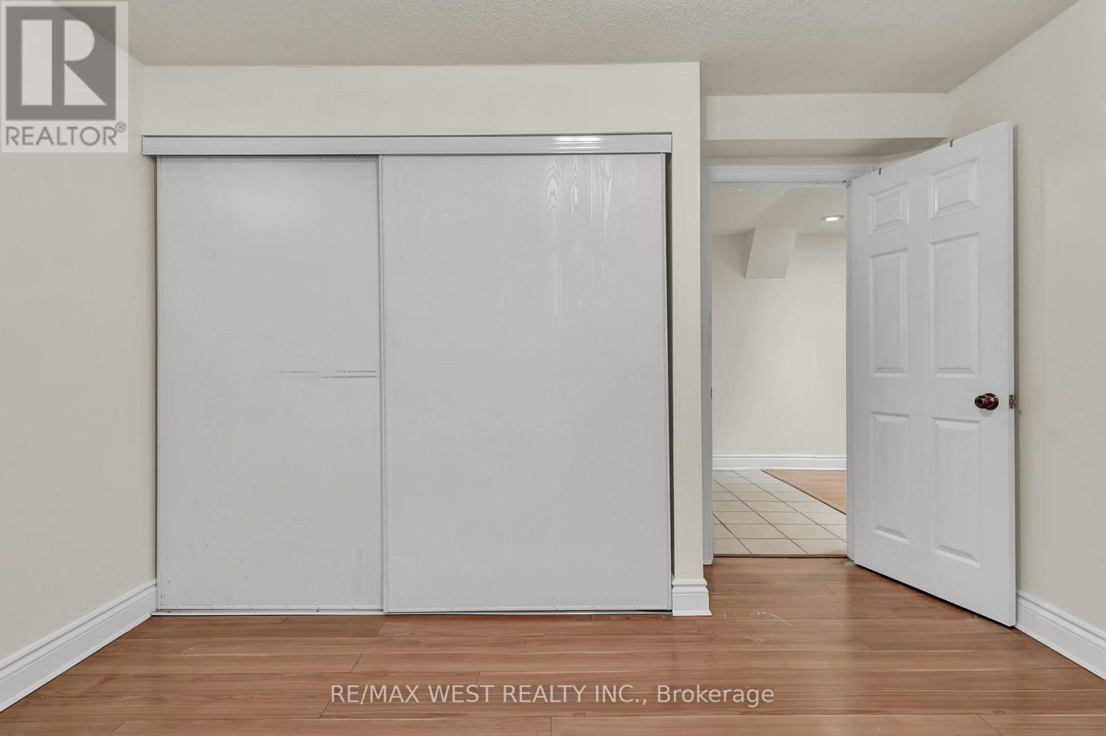 BSMT - 131 BERNARD AVENUE, Richmond Hill (Devonsleigh) — photo 9