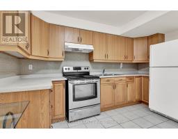 Bsmt - 131 Bernard Avenue, Richmond Hill, ON L4C9Z6 Photo 6