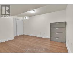 Bsmt - 131 Bernard Avenue, Richmond Hill, ON L4C9Z6 Photo 7