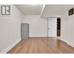 Bsmt - 131 Bernard Avenue, Richmond Hill, ON L4C9Z6 Photo 8