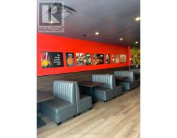30 45th Street S, Wasaga Beach, ON L9Z0A6 Photo 6