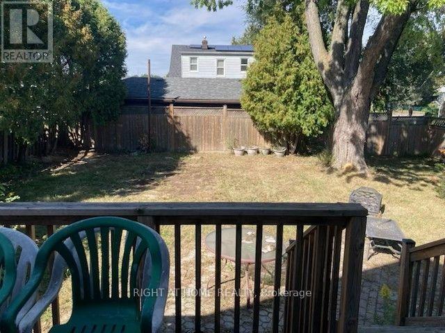 110 HOWARD AVENUE, Hamilton (Balfour) — photo 10