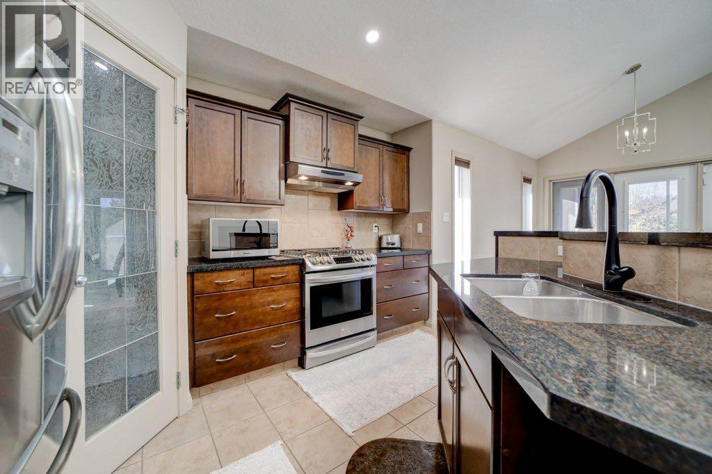442 Gateway Crescent S, Lethbridge — photo 11