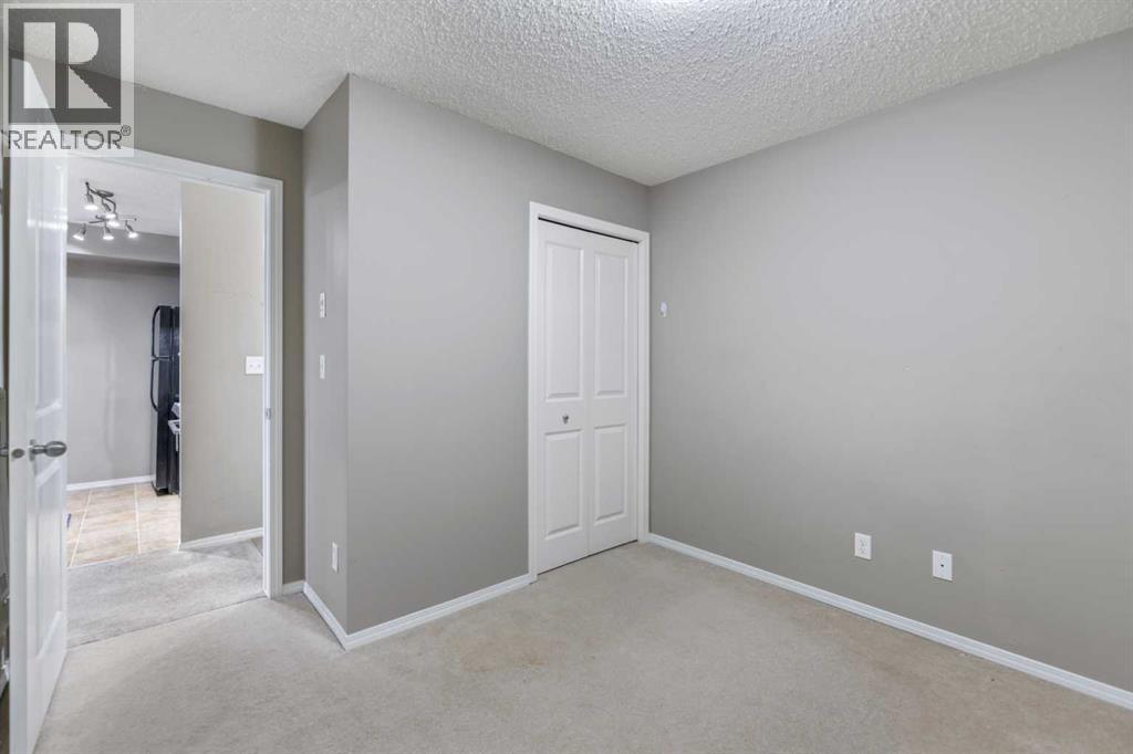 210, 15 Saddlestone Way NE - photo 17